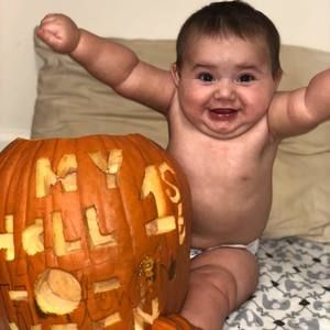 Meet your Posher, Fallon